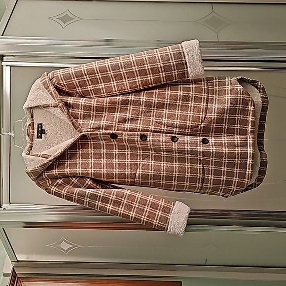 Centigrade Bonded Sherpa Lined Plaid Jacket. Brand new. Never worn. - Picture 13 of 13